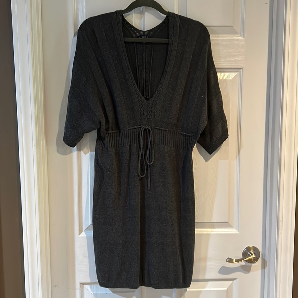 Grey short sleeve sweater dress
